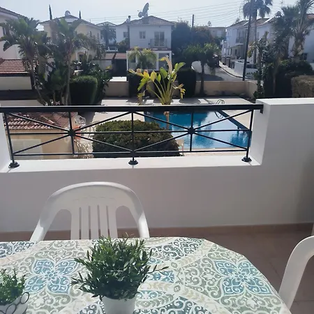 Apartment 3 Bedroom Affordable In With Communal Pool
