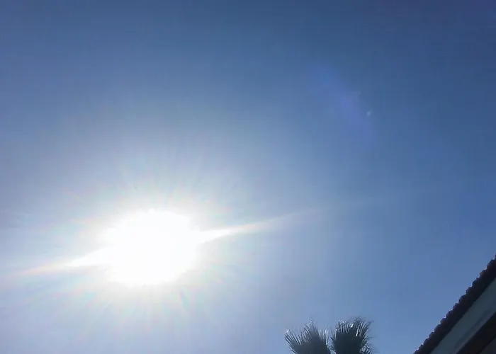 3 Bedroom Affordable In With Communal Pool Appartamento *