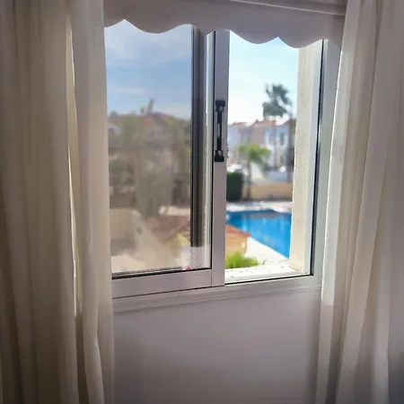 3 Bedroom Affordable In With Communal Pool Oroklini